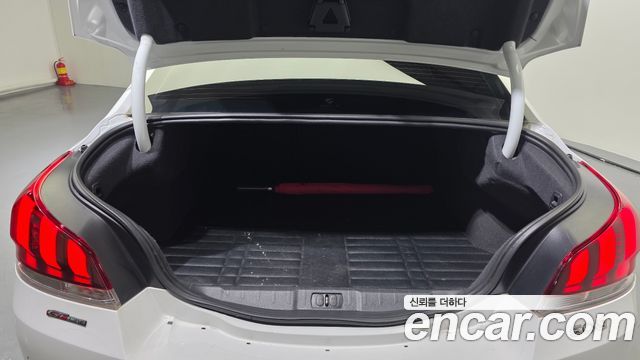 Peugeot 508 2016 — photo 20