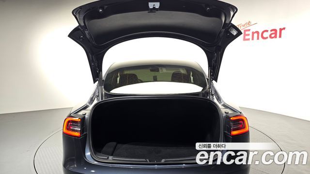 Tesla Model 3 2021 — photo 17