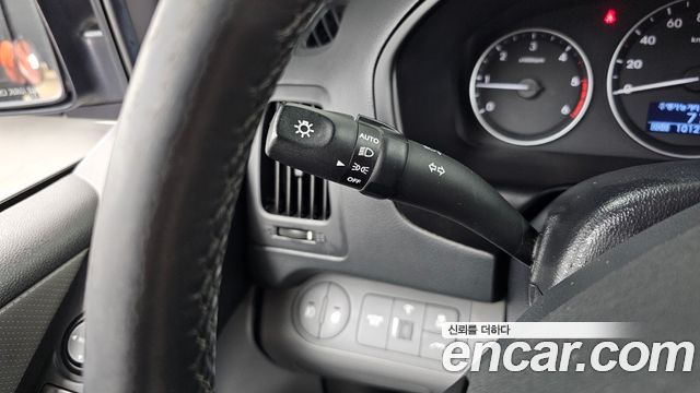Hyundai Starex 2019 — photo 21