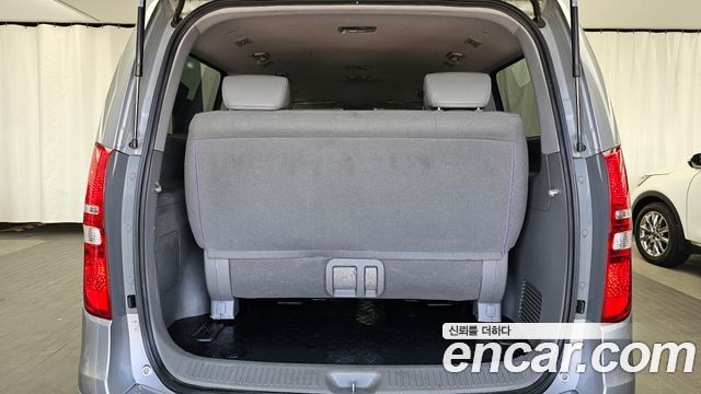Hyundai Starex 2019 — photo 26