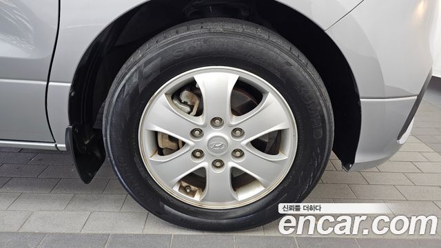 Hyundai Starex 2019 — photo 7