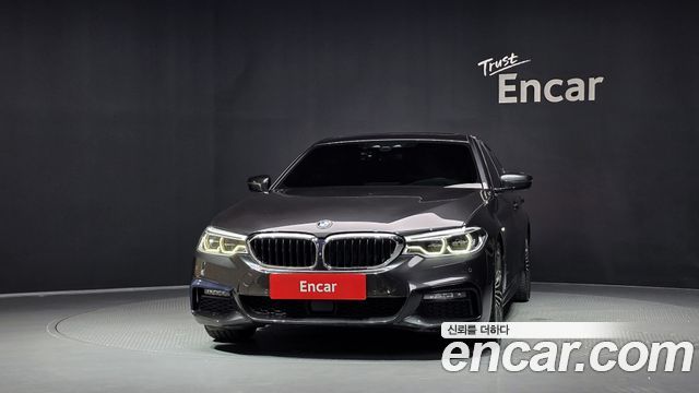 BMW 5-Series 2020 — photo 3