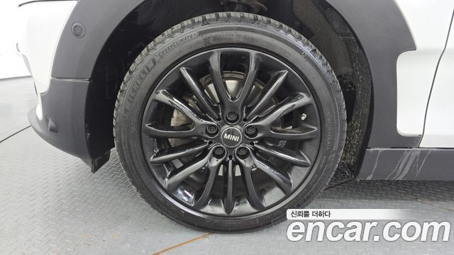 Mini Clubman 2024 — photo 5