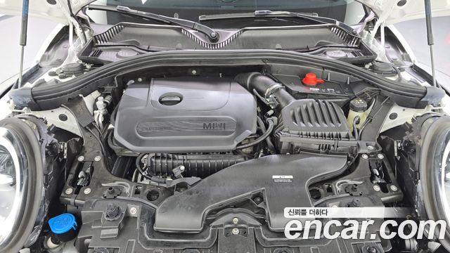 Mini Clubman 2024 — photo 6