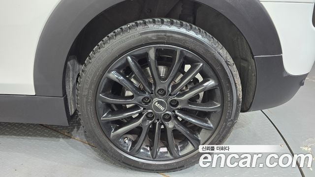 Mini Clubman 2024 — photo 7