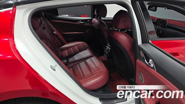 Kia Stinger 2020 — photo 17