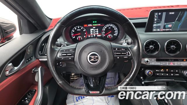 Kia Stinger 2020 — photo 20