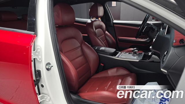 Kia Stinger 2020 — photo 16