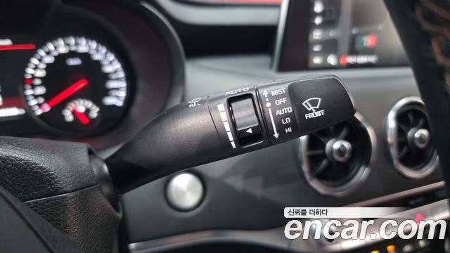 Kia Stinger 2020 — photo 27