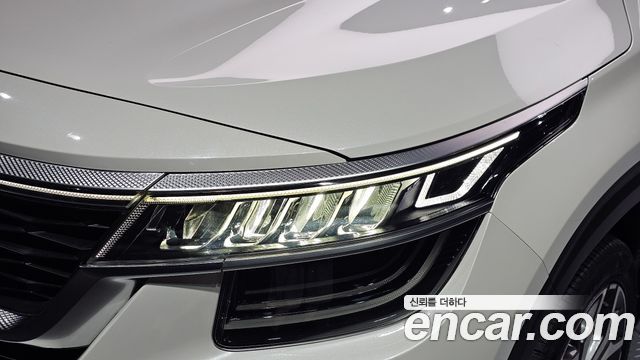 Kia Seltos 2020 — photo 8