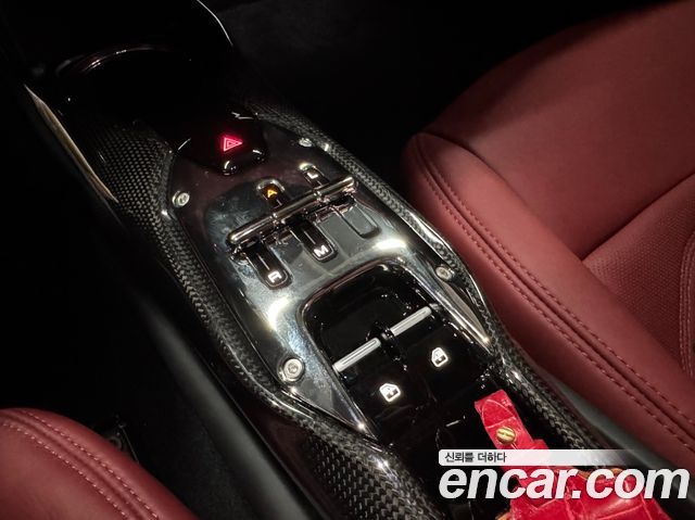 Ferrari 296 2024 — photo 11