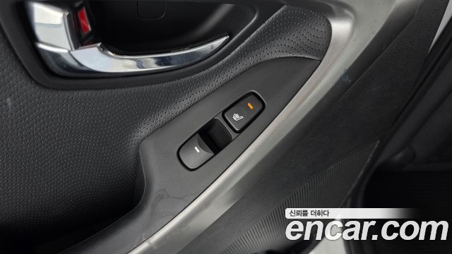 Hyundai AVANTE 2011 — photo 27