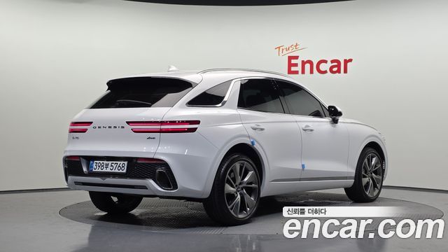 Genesis GV70 2021 — photo 2