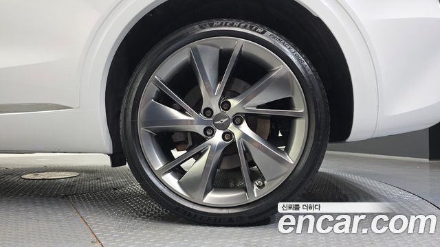 Genesis GV70 2021 — photo 7