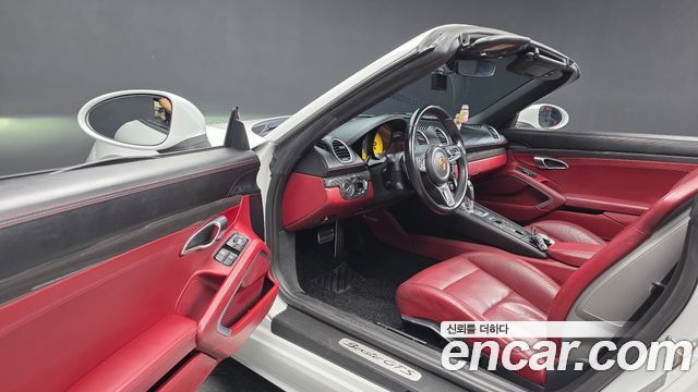 Porsche 718 2019 — photo 10