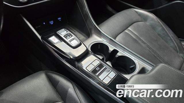 Hyundai Sonata 2022 — photo 12