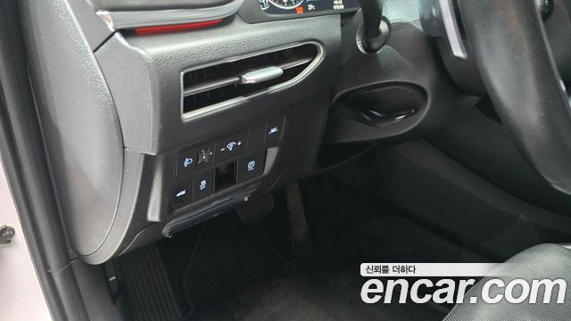 Hyundai Sonata 2022 — photo 25