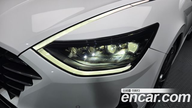 Hyundai Sonata 2022 — photo 8
