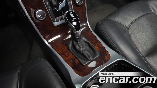 Volvo S80 2014 — photo 9