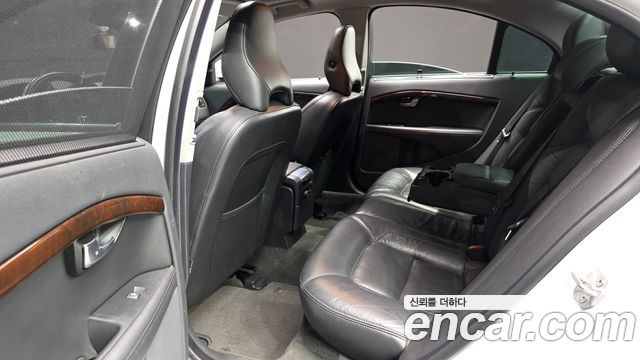 Volvo S80 2014 — photo 11