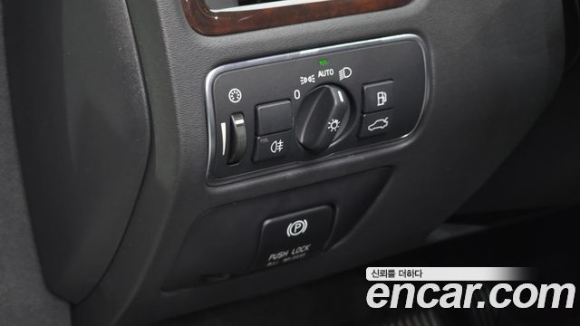Volvo S80 2014 — photo 15