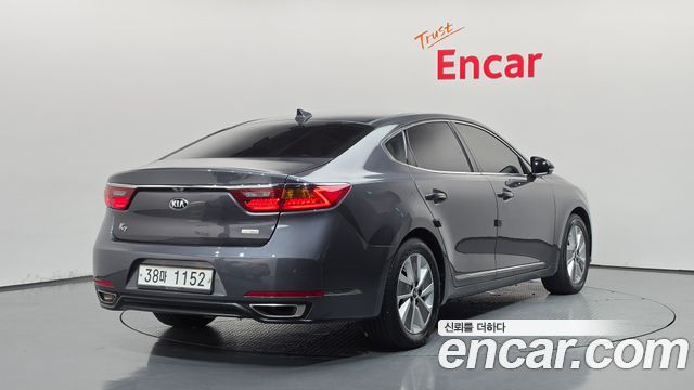 Kia K7 2017 — photo 2