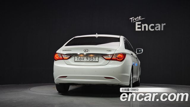 Hyundai Sonata 2012 — photo 4