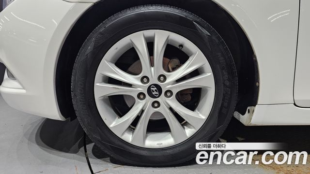 Hyundai Sonata 2012 — photo 5