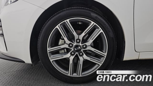 Kia K3 2020 — photo 5