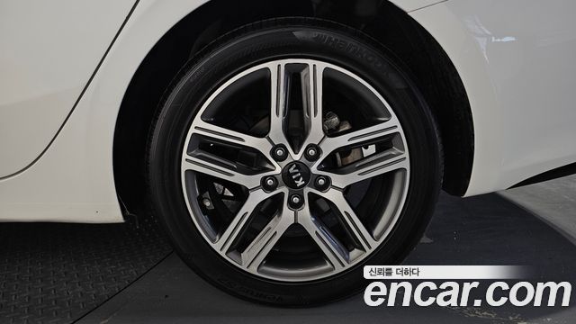 Kia K3 2020 — photo 7