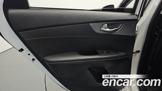Kia K3 2020 — photo 15