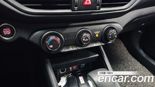Kia K3 2020 — photo 31