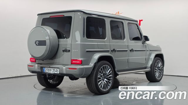 Mercedes-Benz G-Class 2026 — photo 2