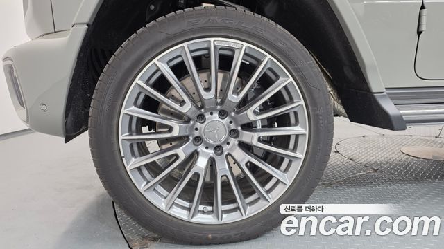 Mercedes-Benz G-Class 2026 — photo 5