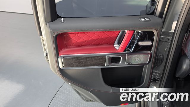 Mercedes-Benz G-Class 2026 — photo 15