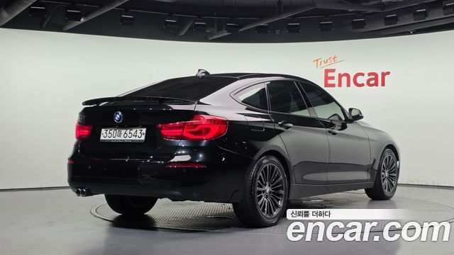BMW Gran Turismo 2018 — photo 2