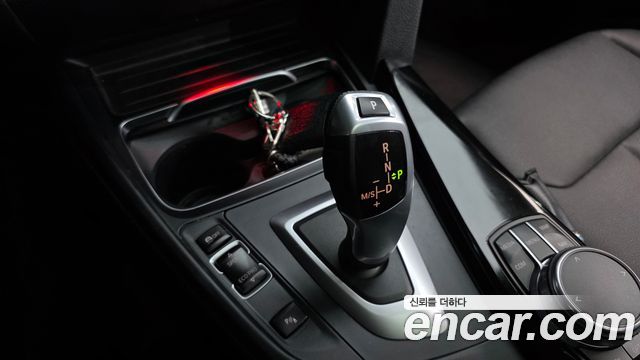 BMW Gran Turismo 2018 — photo 12