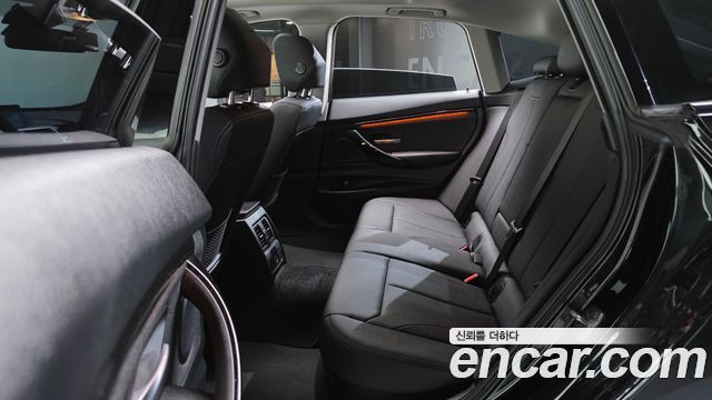 BMW Gran Turismo 2018 — photo 16