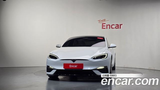 Tesla Model S 2026 — photo 3