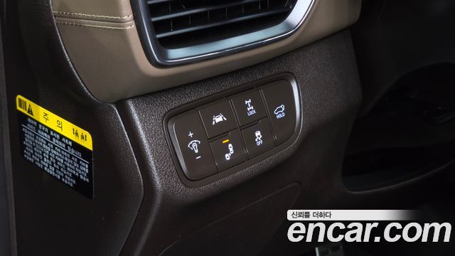Hyundai Santafe 2019 — photo 15