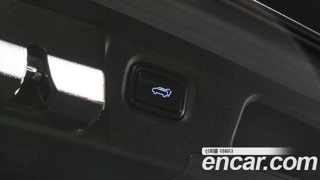 Hyundai Santafe 2019 — photo 20