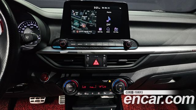 Kia K3 2019 — photo 14