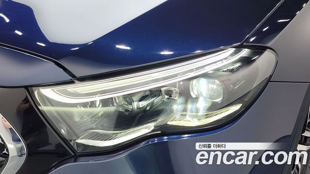 Mercedes-Benz E-Class 2024 — photo 8