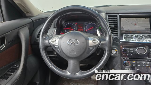 Infiniti FX 2009 — photo 13