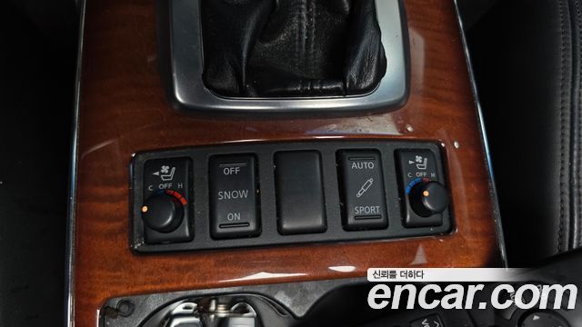 Infiniti FX 2009 — photo 16