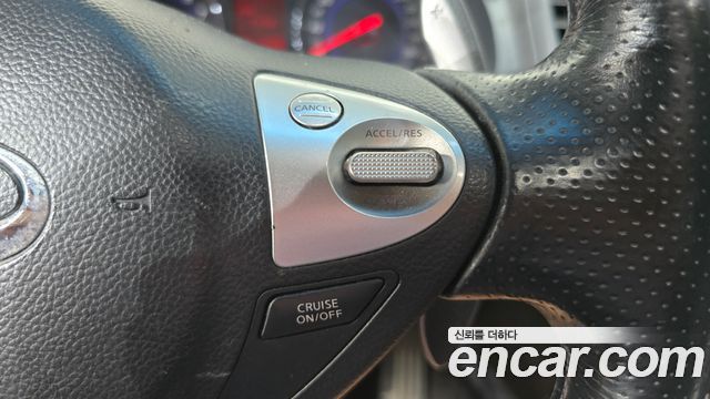Infiniti FX 2009 — photo 17