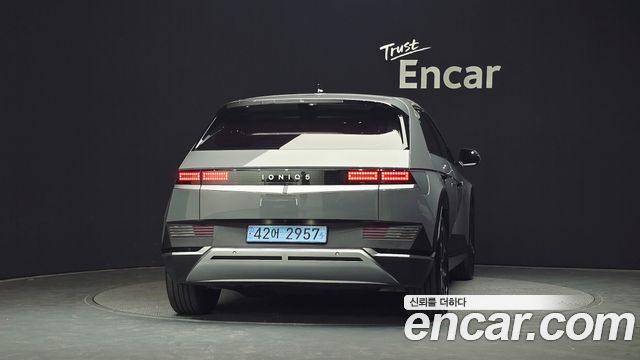 Hyundai Ioniq5 2022 — photo 4