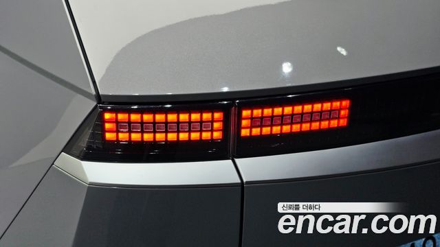 Hyundai Ioniq5 2022 — photo 9