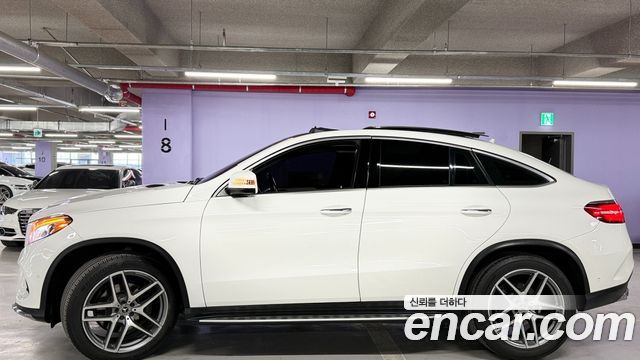 Mercedes-Benz GLE-Class 2018 — photo 5