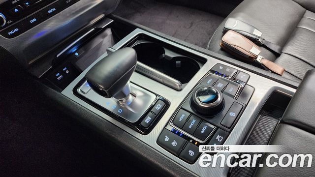 Genesis G80 2018 — photo 12